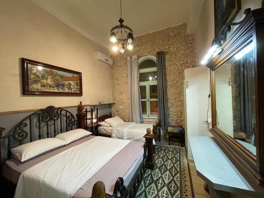 Appartamento Alf Leila Wa Leila Boutique Haifa Esterno foto