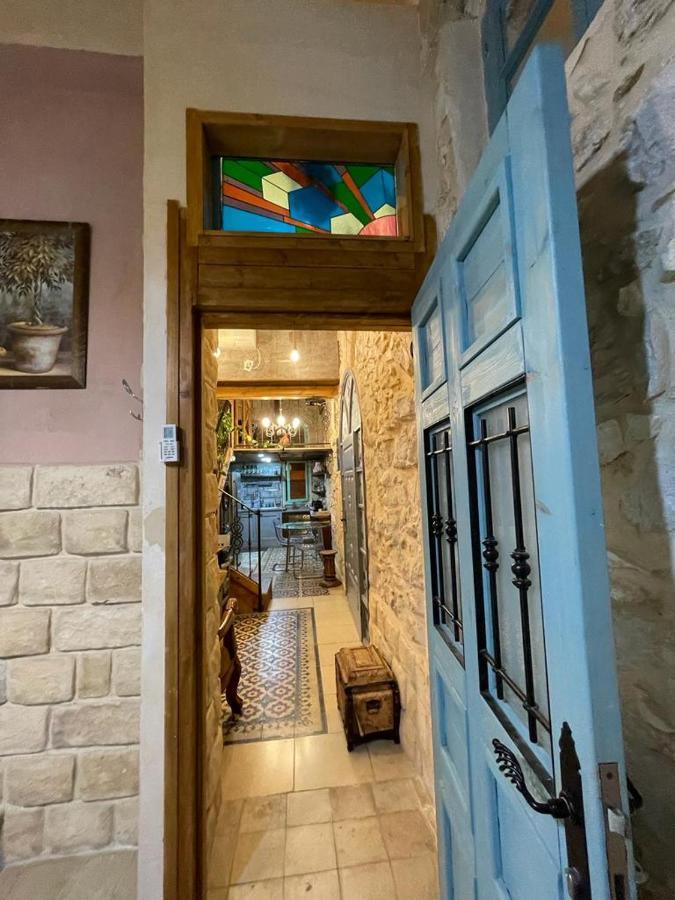 Appartamento Alf Leila Wa Leila Boutique Haifa Esterno foto
